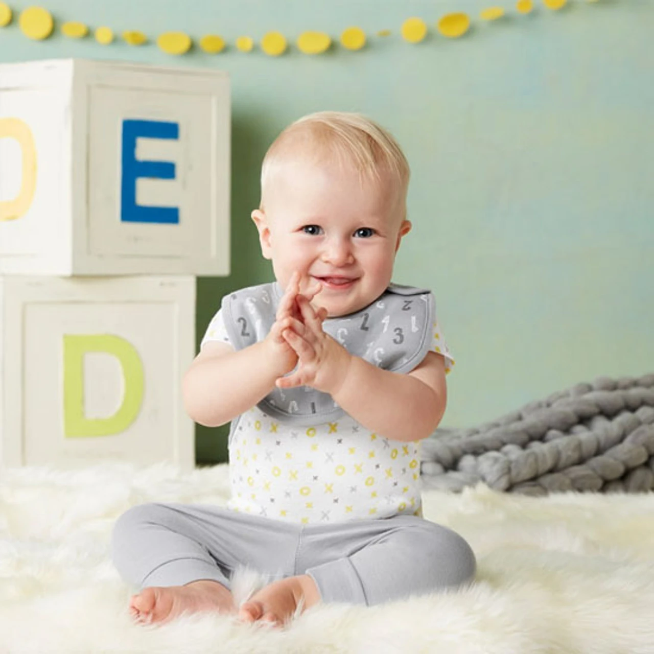 Skip Hop 2 Piece Pants Set - Grey ABC 123 2 Skip Hop 2 Piece Pants Set - Grey ABC 123 - Image 2