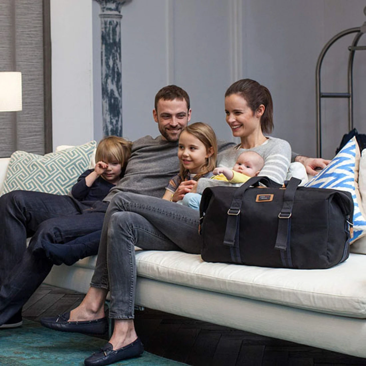 Storksak Travel Collection Duffel Bag - Black 7 Storksak Travel Collection Duffel Bag - Black - Image 7